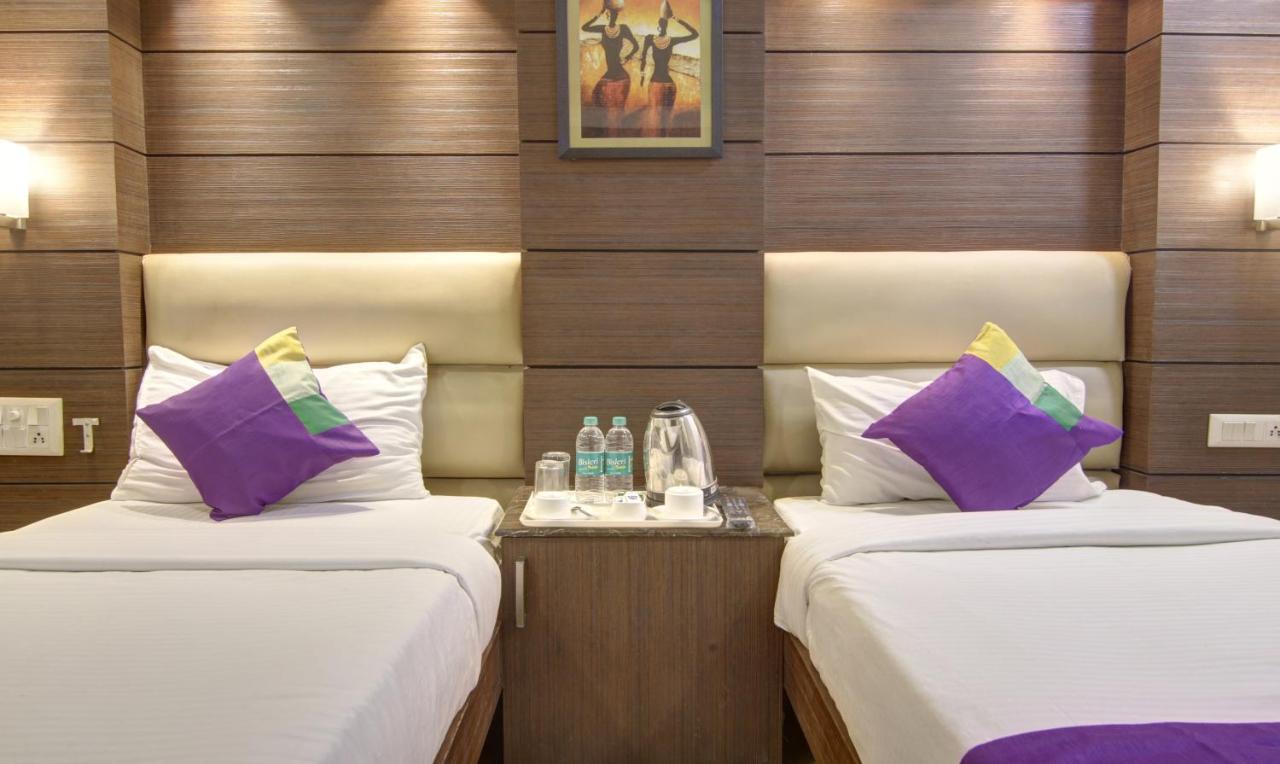 Treebo Trend Elite Hotell New Delhi Exteriör bild