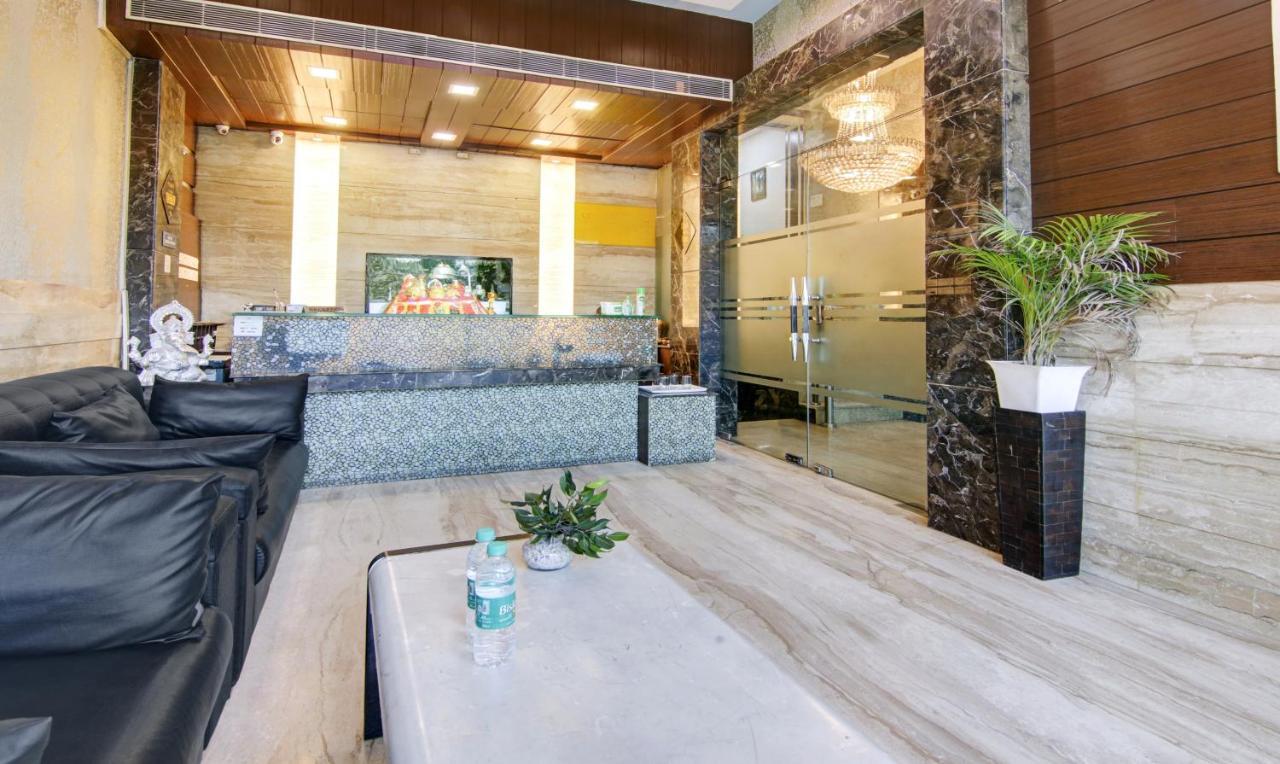 Treebo Trend Elite Hotell New Delhi Exteriör bild