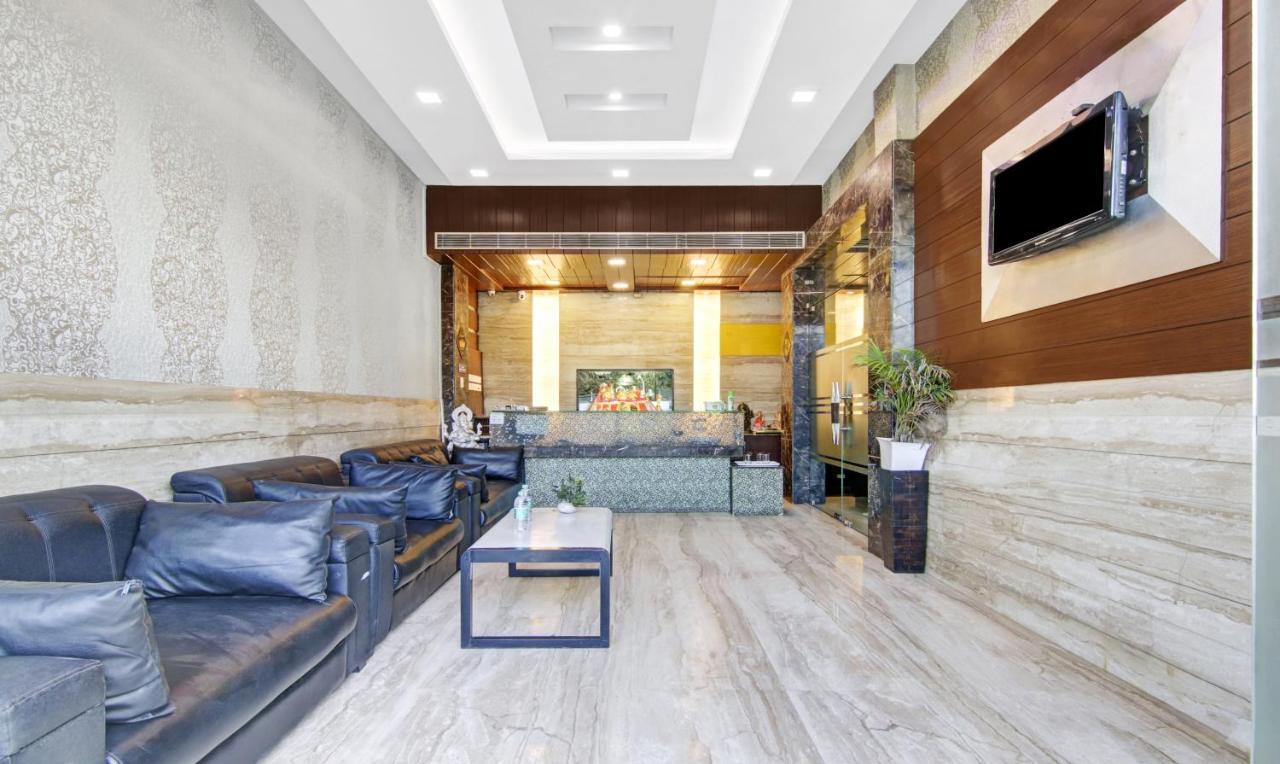 Treebo Trend Elite Hotell New Delhi Exteriör bild