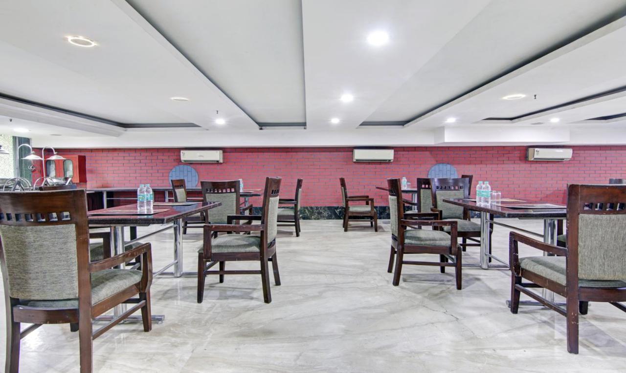 Treebo Trend Elite Hotell New Delhi Exteriör bild